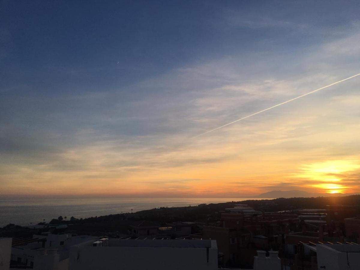 B&B Casa Louisa, Torre Del Mar- Valleniza Velez Malaga Exteriör bild