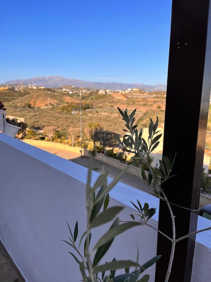 B&B Casa Louisa, Torre Del Mar- Valleniza Velez Malaga Exteriör bild